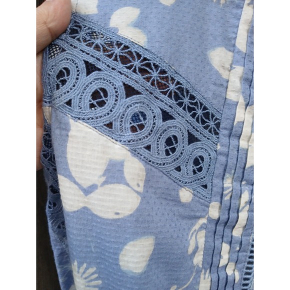 Anthropologie Vanessa Virginia Womens Blue White Floral Marisa‎ Blouse Size 10 - Picture 4 of 9
